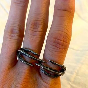 Bird Claw Double Ring